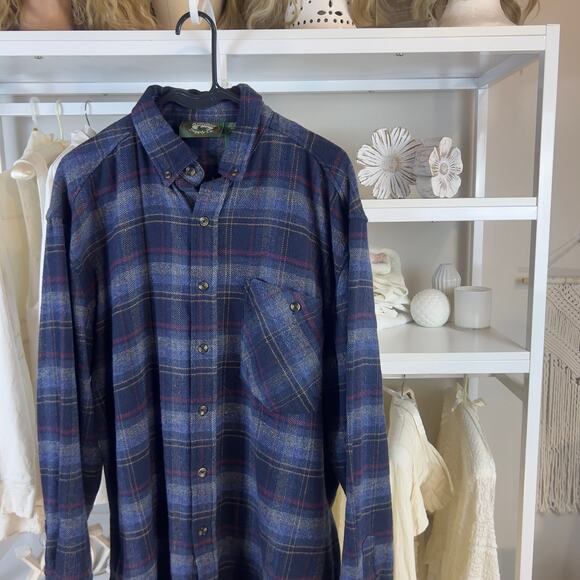 Stillwater Men's Size M Plaid Button Up Shirt- fall, winter, masculine #3099 - Picture 1 of 5